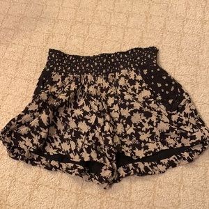 FREE PEOPLE shorts size small